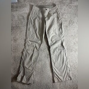 Kuhl Pants Womens 4 Short Tan Outdoor Hiking Casual Straight Leg Cotton Nylon